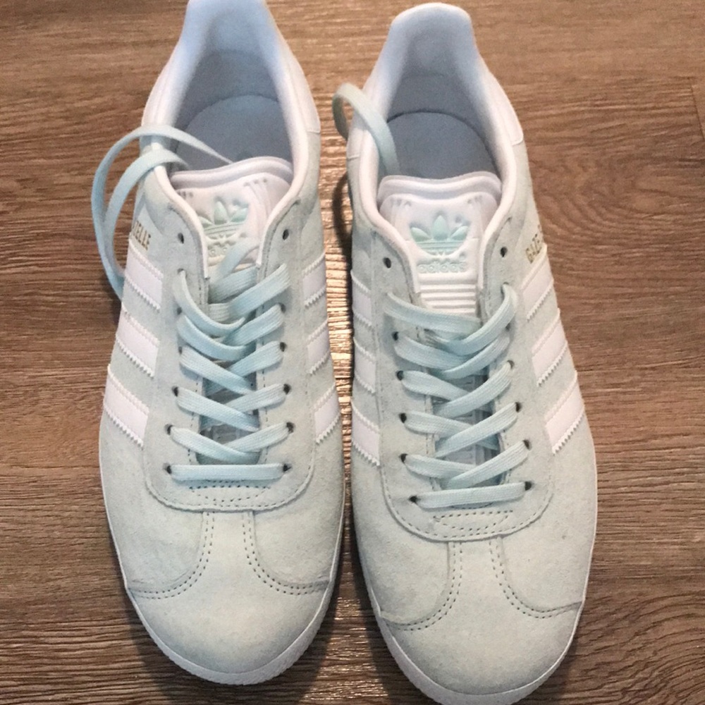 Sea foam green gazelle adidas shoes